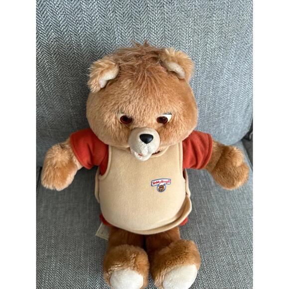 Teddy Ruxpin - Picture 2 of 6